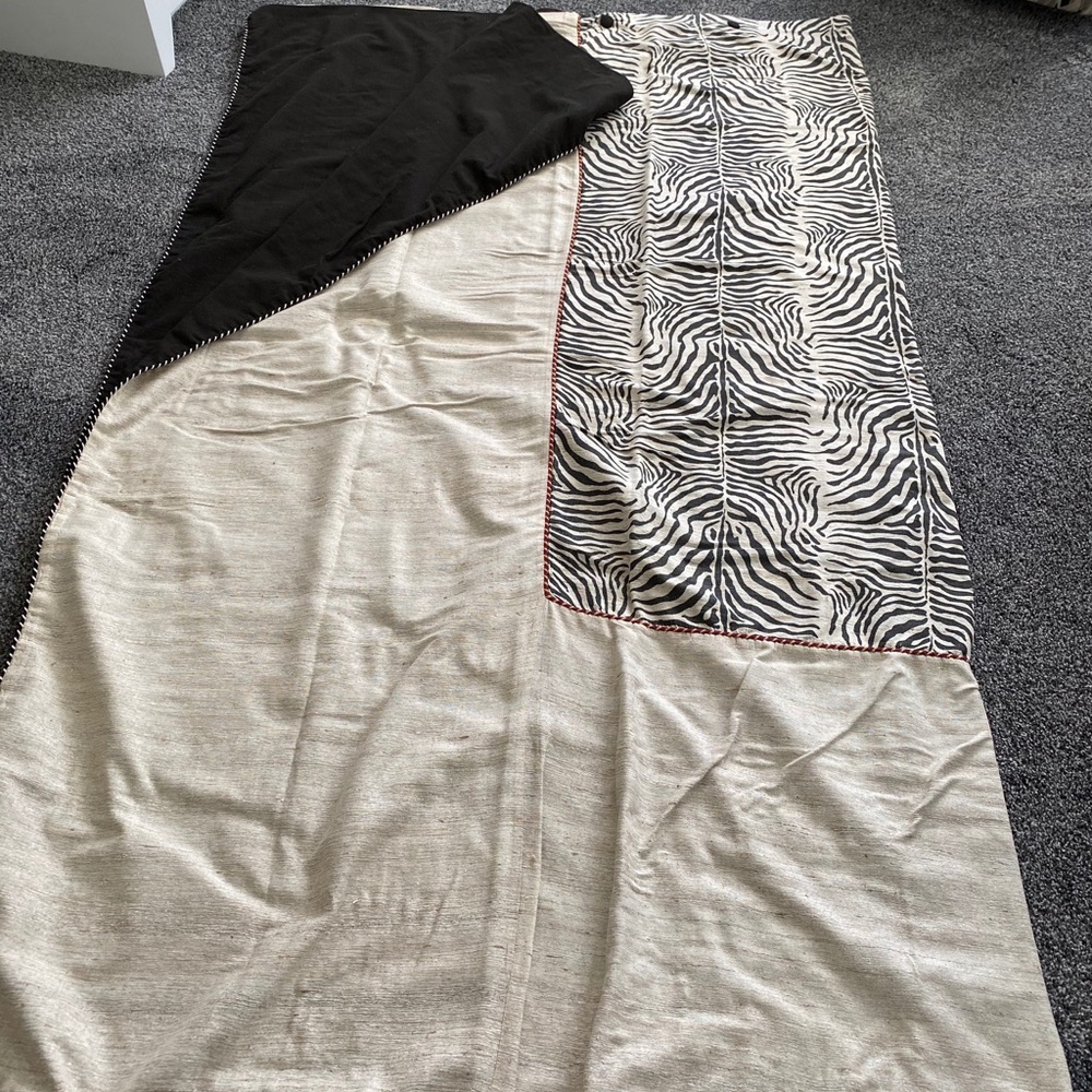 Zebra collection duvet cover & pillow shams